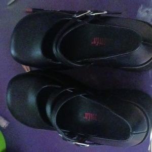 size 5-6 black platform mary jane demonias